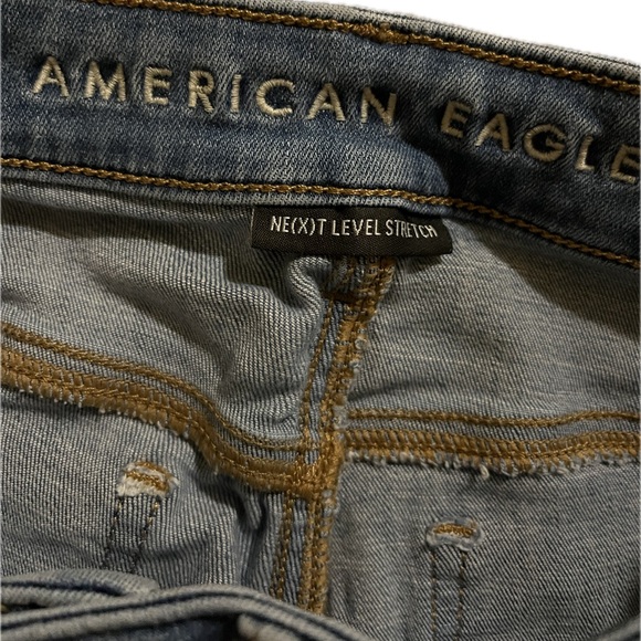 American Eagle Outfitters Light Blue Next Level Stretch Jeans - Picture 4 of 5
